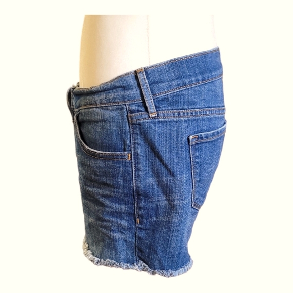 Old Navy Diva Cutoff Jean Shorts | Mid-Rise | Blue Wash Denim | Denim Shorts | 4 - Picture 2 of 11